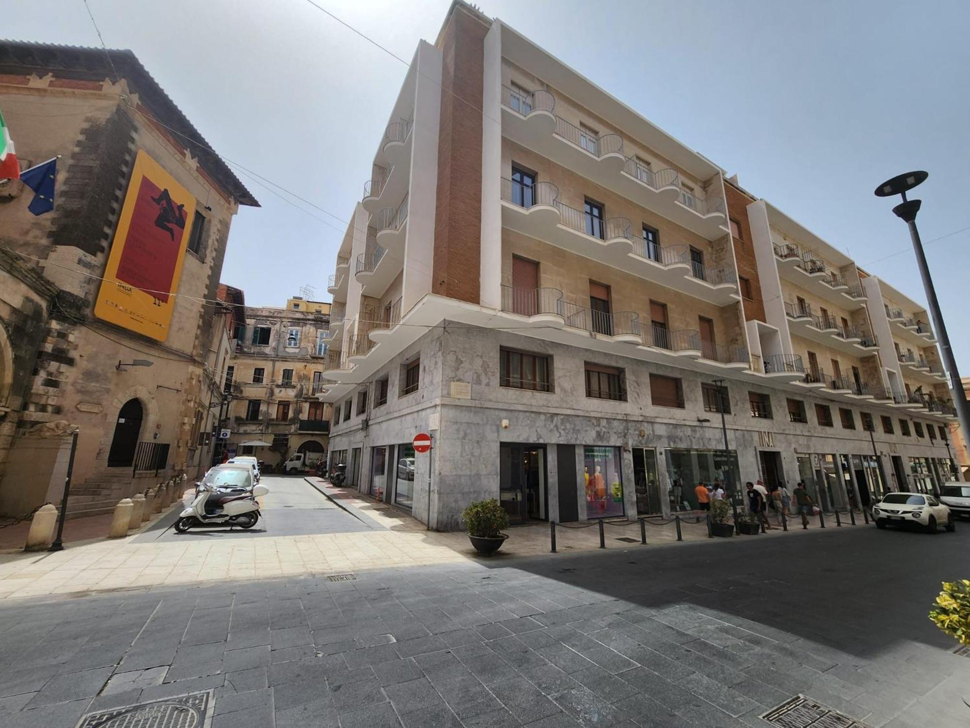 Matteotti Royale Apartments シラクーサ エクステリア 写真